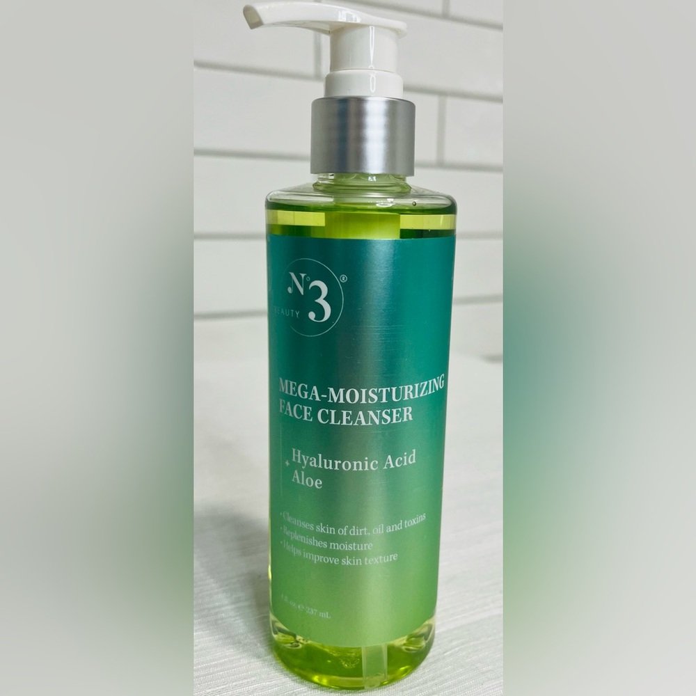 Hydrating Face Cleanser - Green